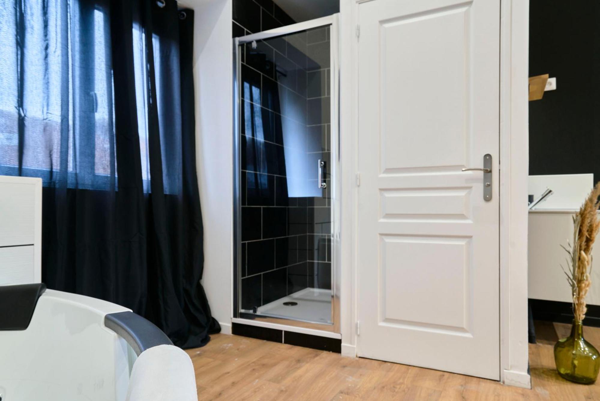 Appartement Ng Prestige - Lille L Roubaix Trichon - Balneo - Netflix - Wifi Extérieur photo